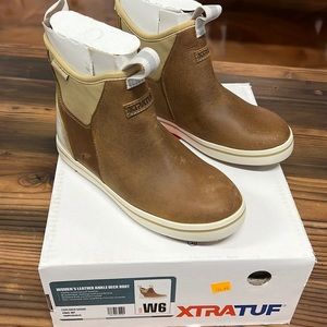XTRATUF W6 Leather ankle deck boot